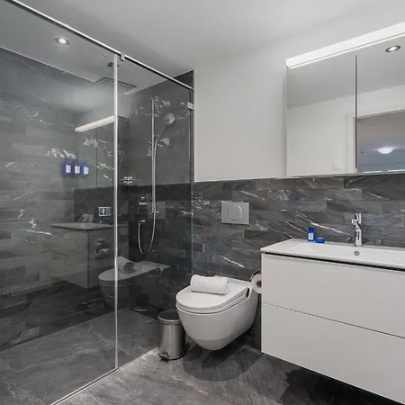 Appartamento Swiss - *