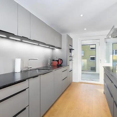 Apartment Swiss - *