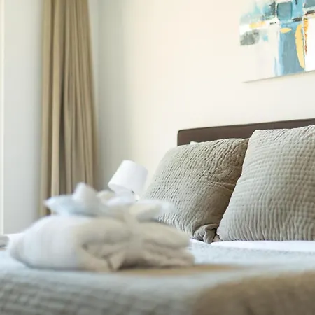 Apartment Swiss - *